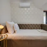 Prestige Апартамент *