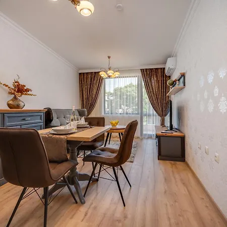 Prestige Central Apartments *