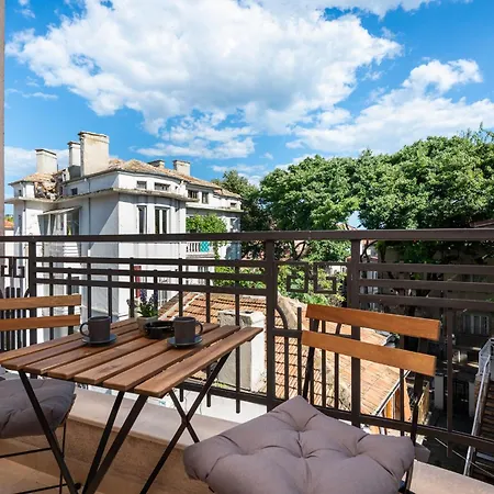 Prestige Central Apartments *