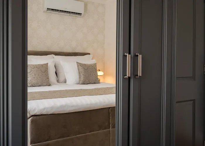 Prestige Central Apartments *