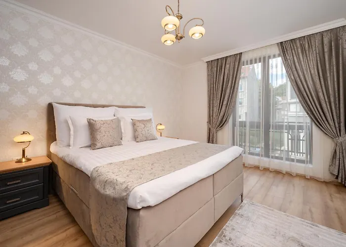 Prestige Central Apartments * Warna